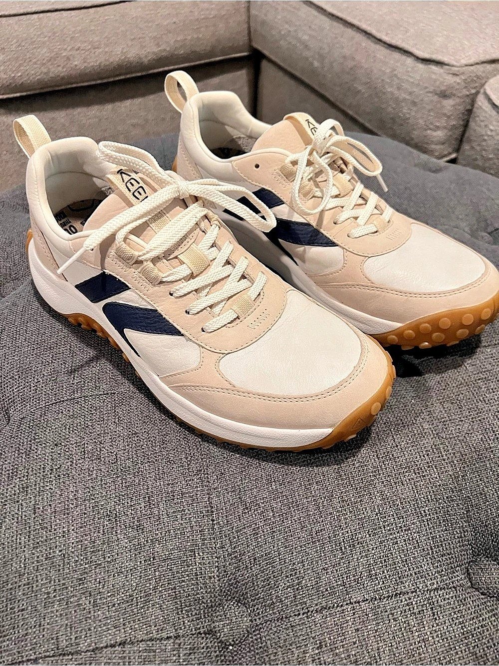 KEEN WK400 Walking Sneakers Cream & Blue EU 42 Like New